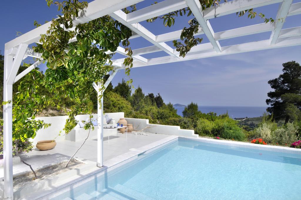 Anemolia Villas With Private Pools Near The Most Beautiful Beaches Of Alonissos Isomata Exterior foto