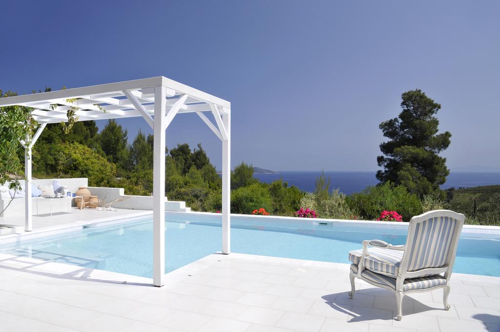 Anemolia Villas With Private Pools Near The Most Beautiful Beaches Of Alonissos Isomata Exterior foto